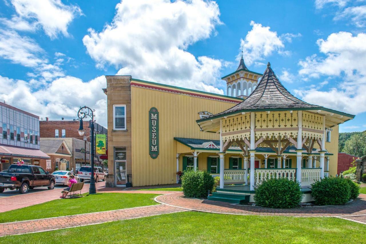Life'S A Bear Vila McHenry Exterior foto